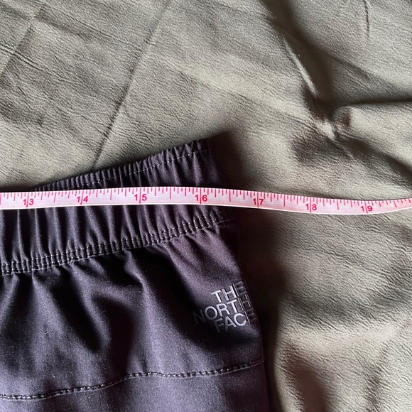 NORTH FACE BLACK HIKING PANTS - Picture 6 of 7